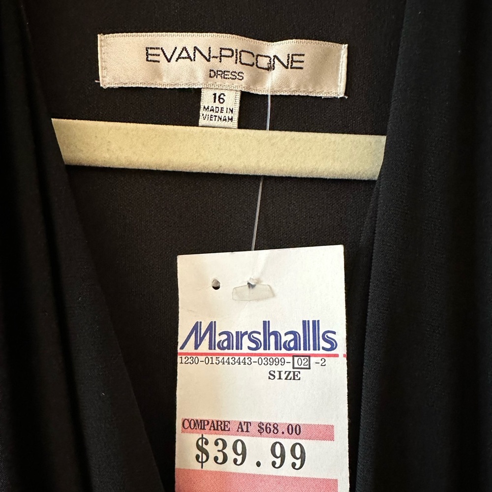 NWT Evan-Picone Size 16, stretchy, lined waist & bust area, flared shirt. - Picture 4 of 5